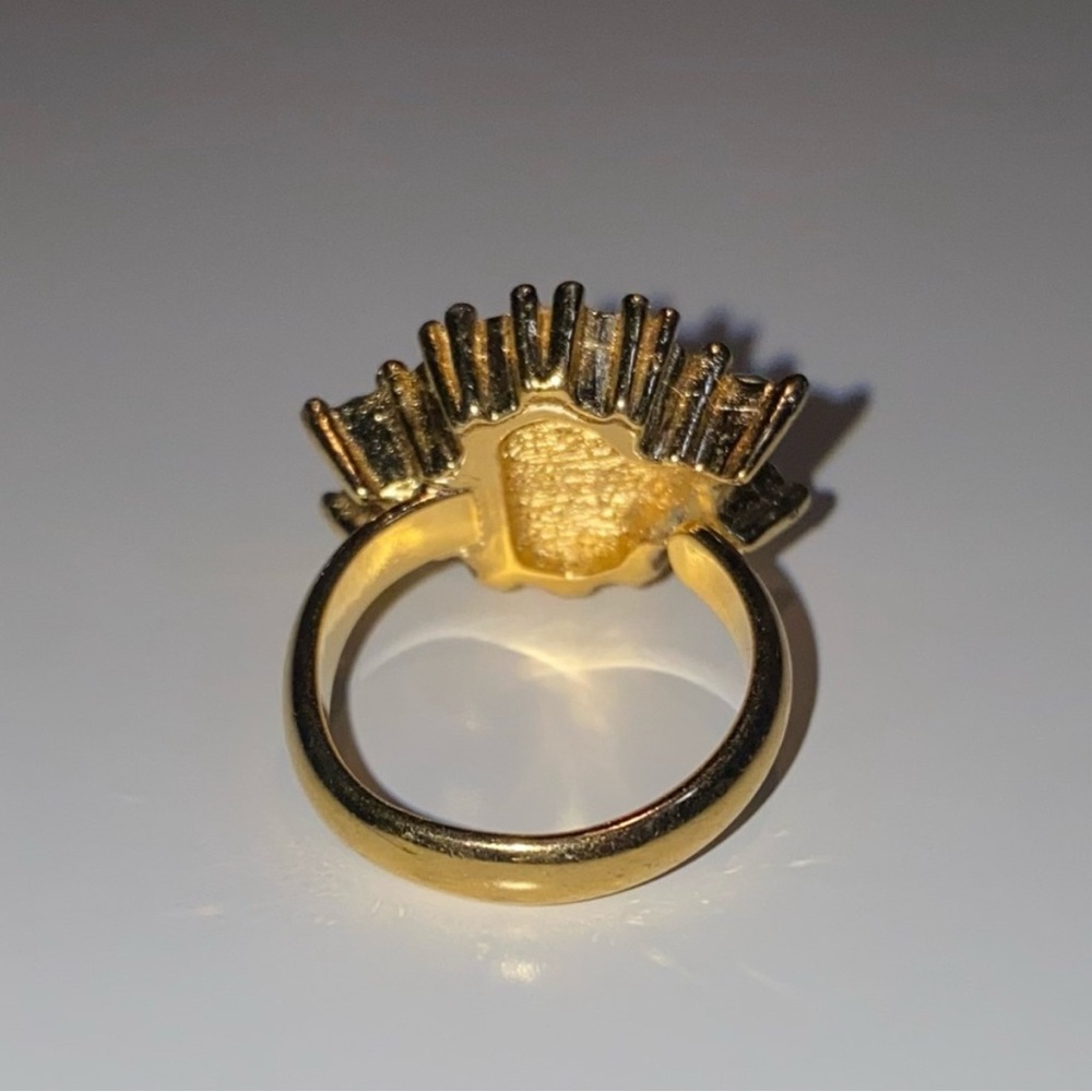 Dior Gold Color Ring with Pearl Accent - Picture 5 of 7